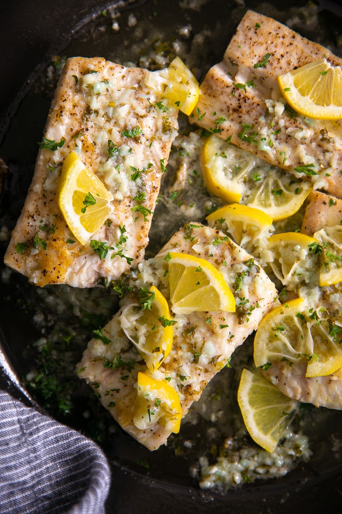 Easy Mahi Mahi Recipe with Lemon Garlic Sauce