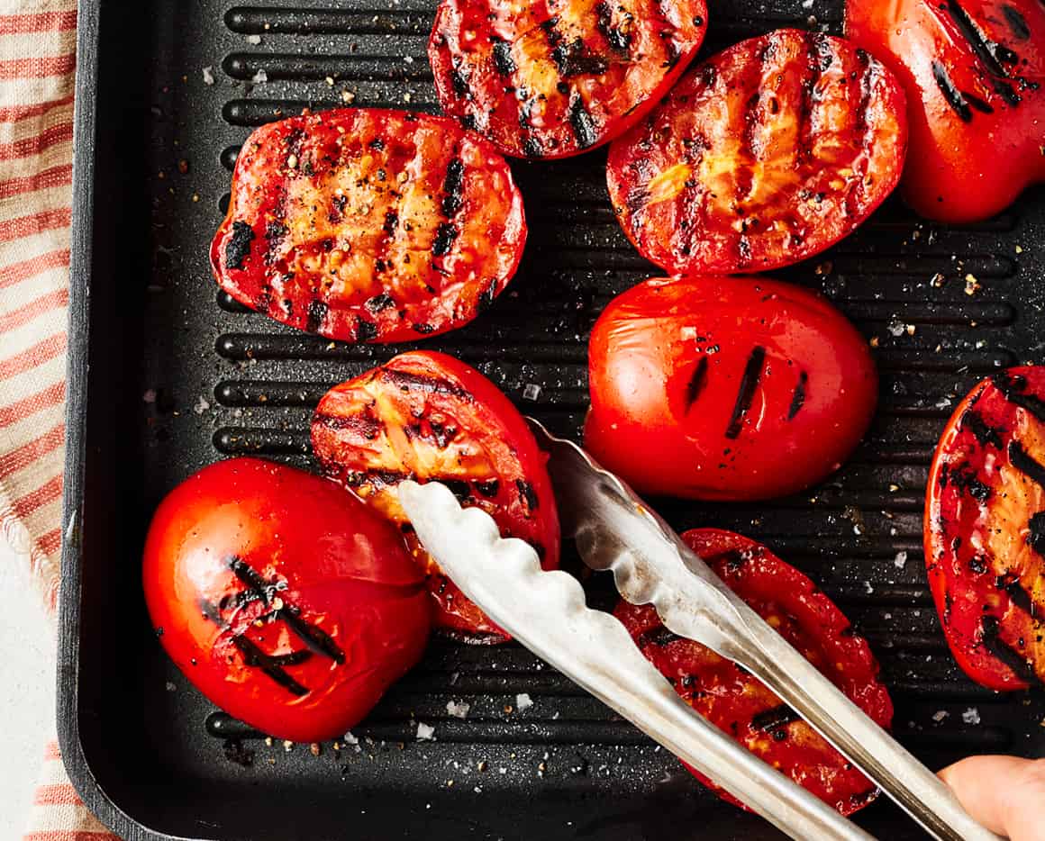 Grilled tomatoes